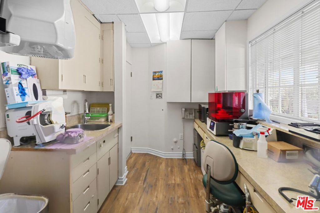 10505 W Pico Boulevard Property Photo 25