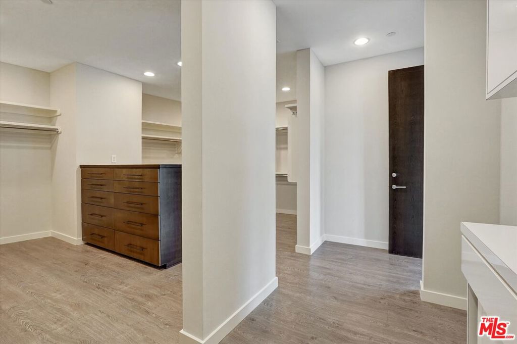 3850 Rambla Orienta Property Photo 36