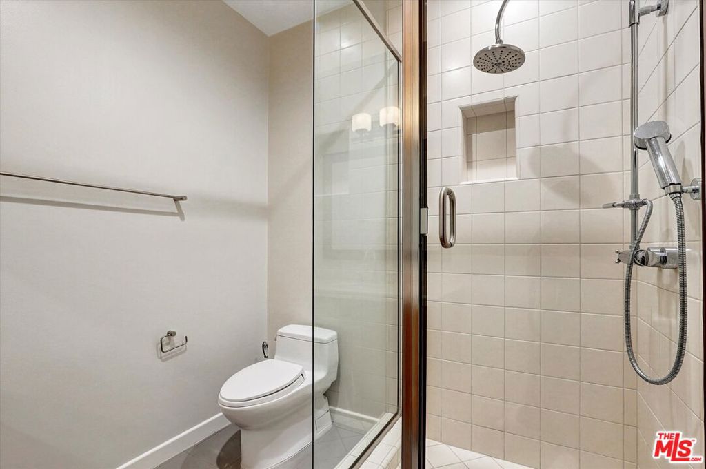 3850 Rambla Orienta Property Photo 56
