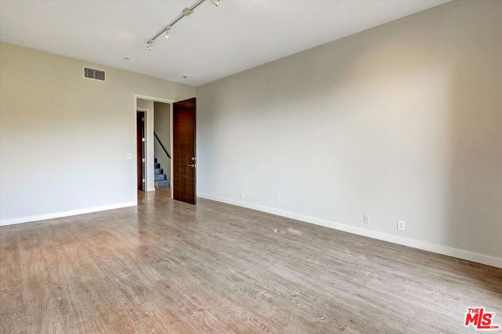 3850 Rambla Orienta Property Photo 59