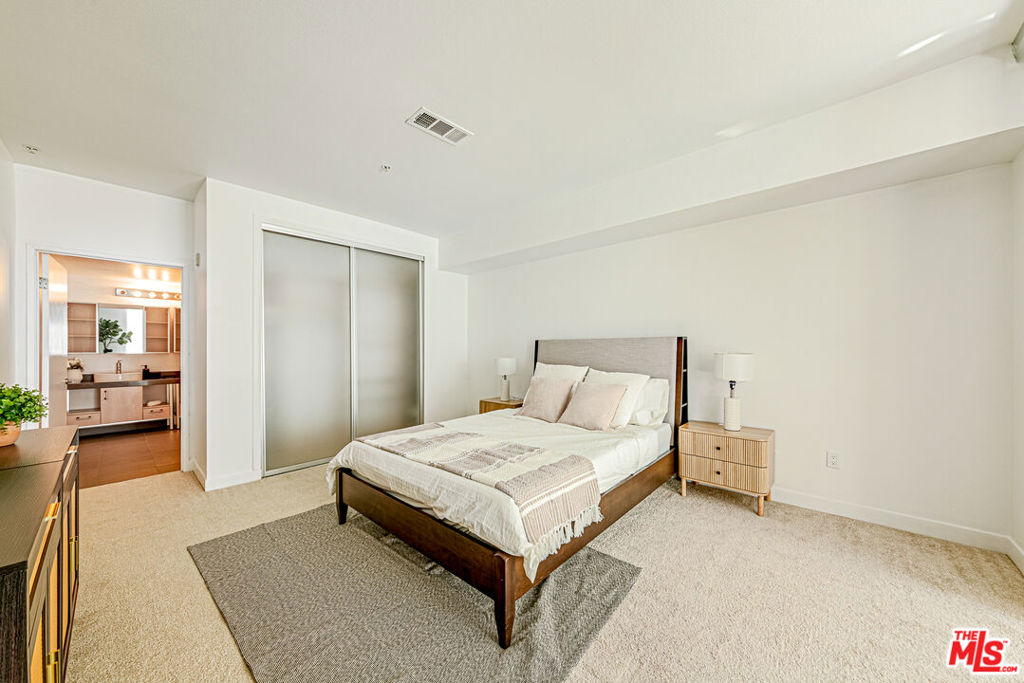 1234 Wilshire Boulevard 321 Property Photo 11