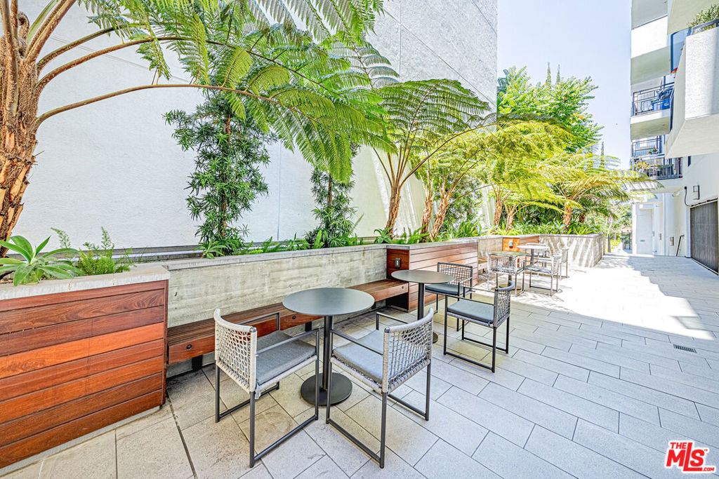1234 Wilshire Boulevard 321 Property Photo 29