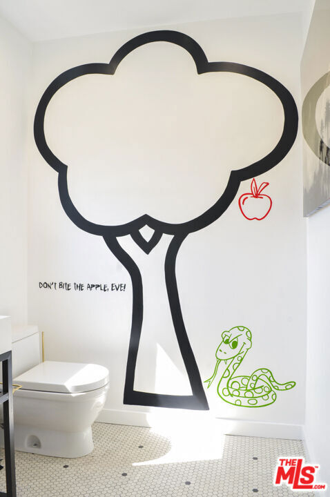 26641539 Property Photo 11