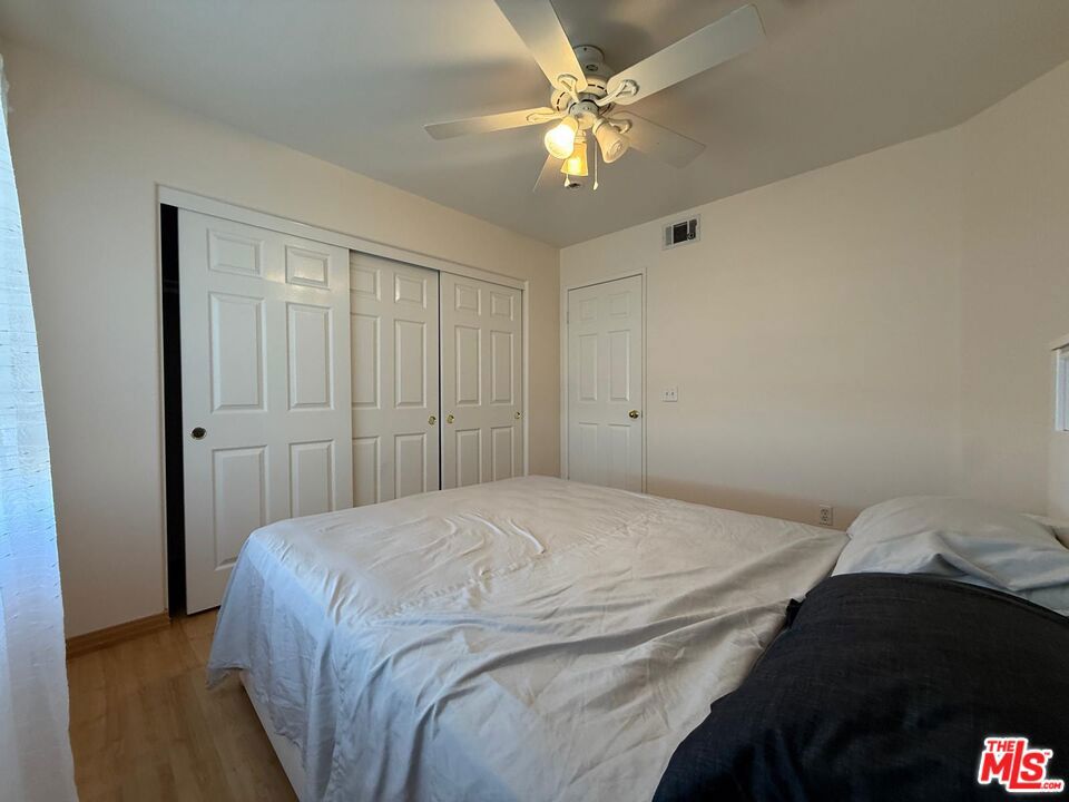 719 W Avenue Q10 Property Photo 15