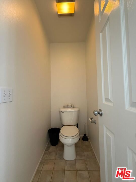 719 W Avenue Q10 Property Photo 25