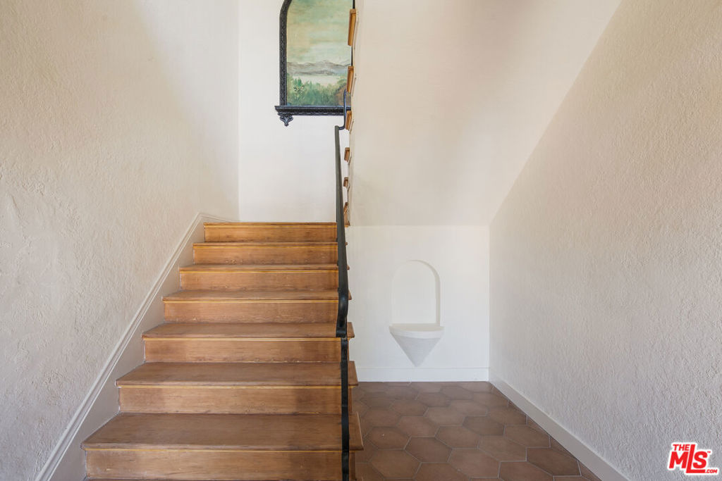 2812 Somerset Drive Property Photo 21