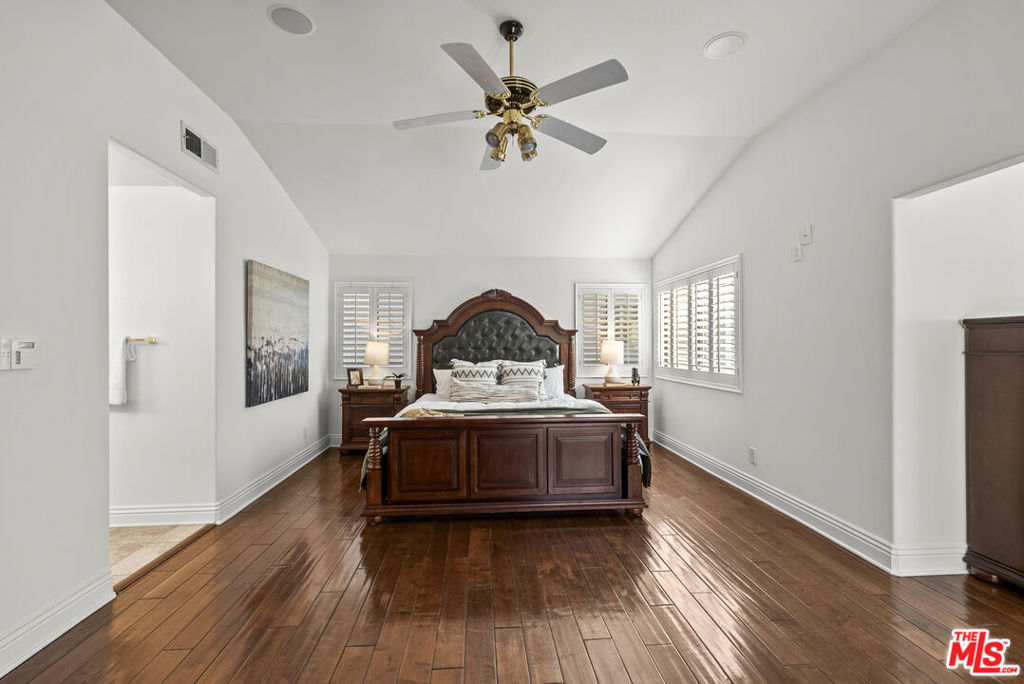 25345 Irving Lane Property Photo 31