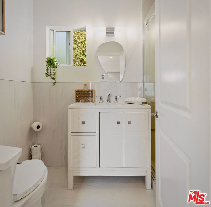 132 N Carson Road A Property Photo 11
