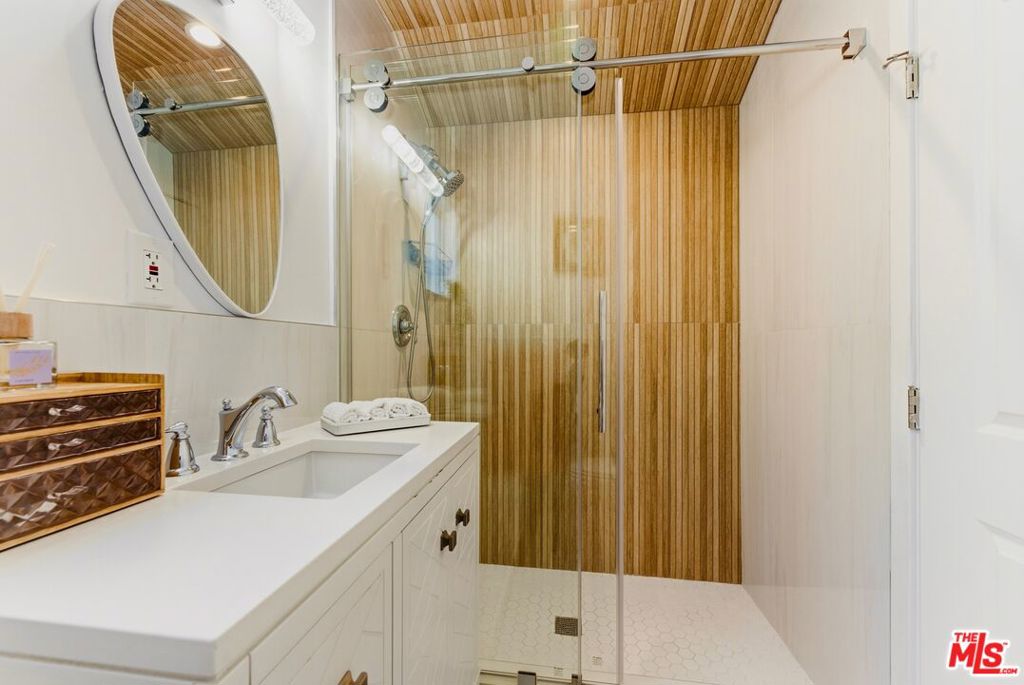 132 N Carson Road A Property Photo 12