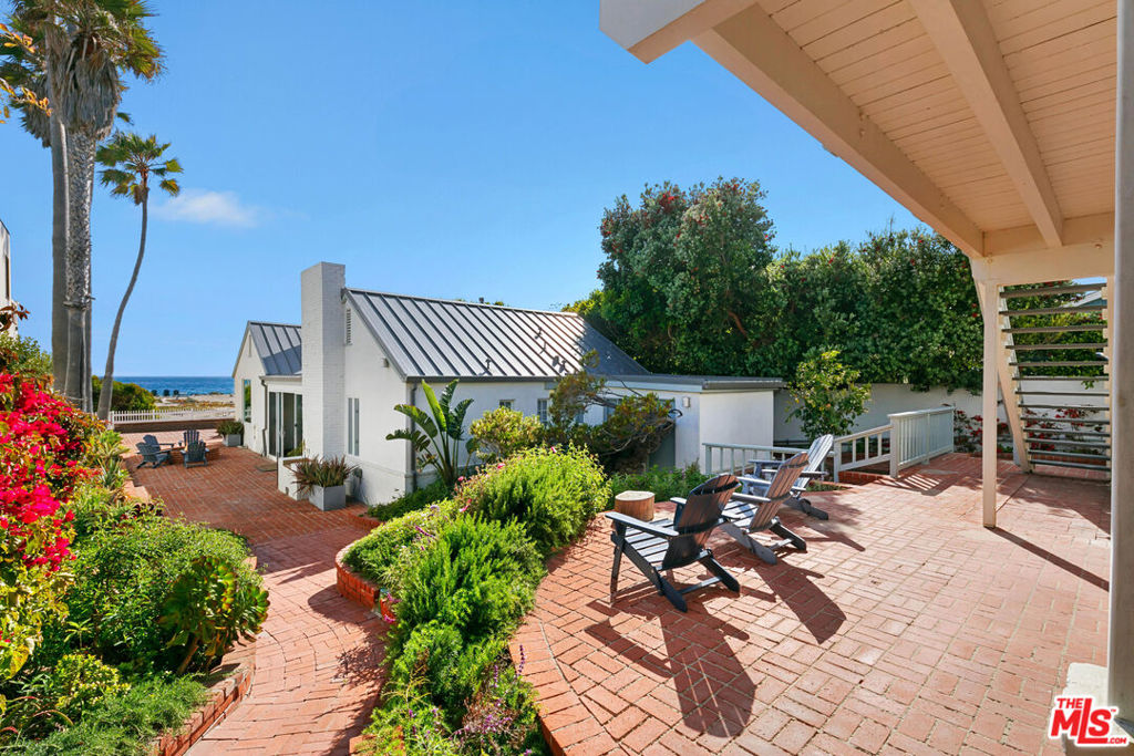 30830 Broad Beach Road Property Photo 5
