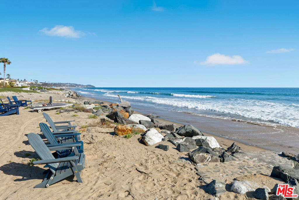 30830 Broad Beach Road Property Photo 11