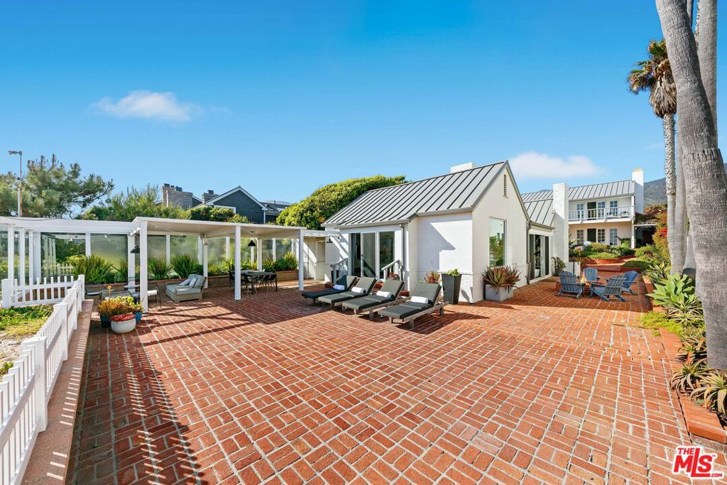 30830 Broad Beach Road Property Photo 12