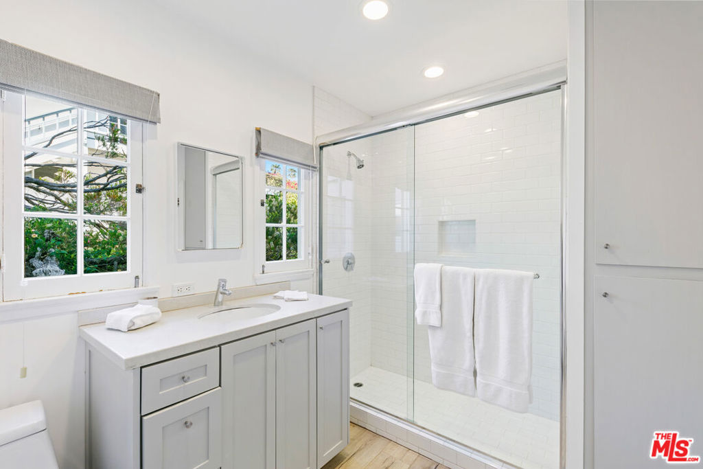 30830 Broad Beach Road Property Photo 28