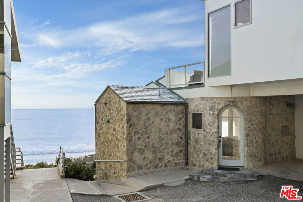33334 Pacific Coast Highway Property Photo 12