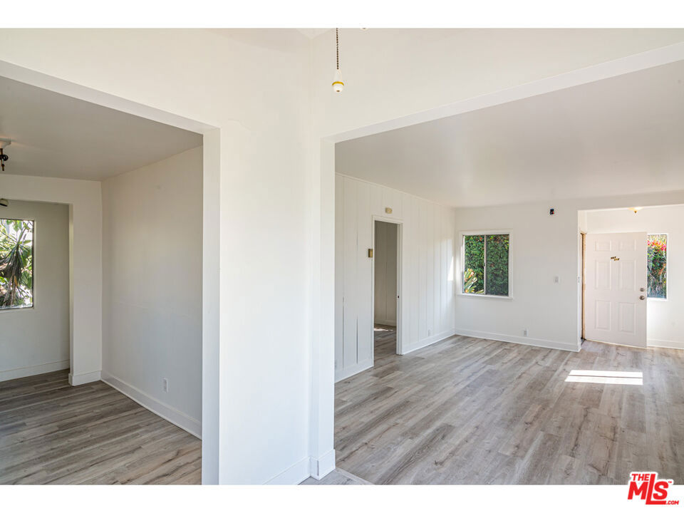 967 Lucile Avenue Property Photo 16