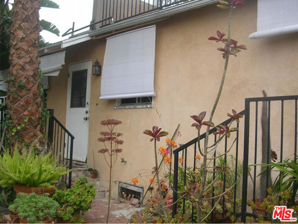 967 Lucile Avenue Property Photo 17