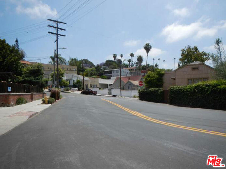 967 Lucile Avenue Property Photo 18