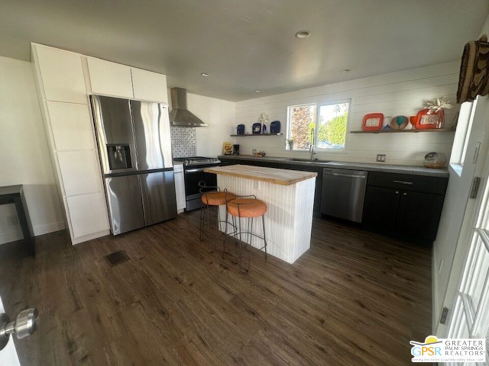 19 Garfield Drive Property Photo 6