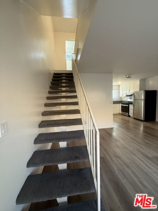 6544 S Victoria Avenue Property Photo 15