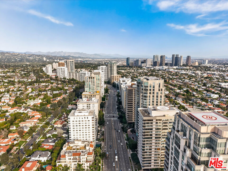 10777 Wilshire Boulevard 208 Property Photo 44