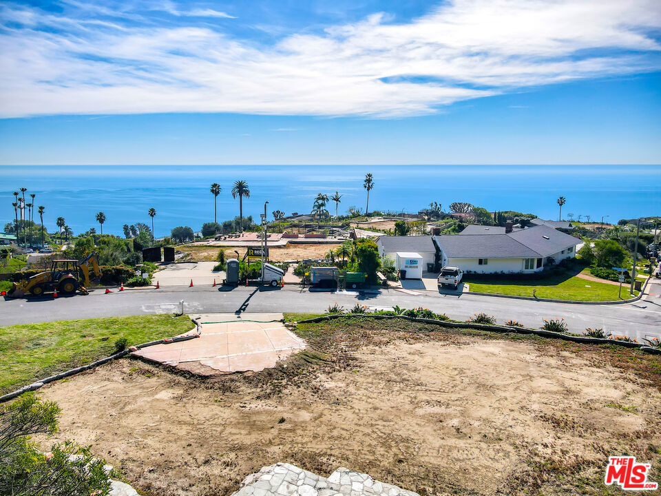 20325 Seaboard Road Property Photo 2