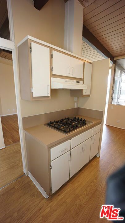 11133 Rose Avenue 26 Property Photo 12