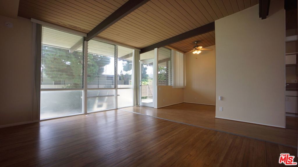 11133 Rose Avenue 26 Property Photo 13
