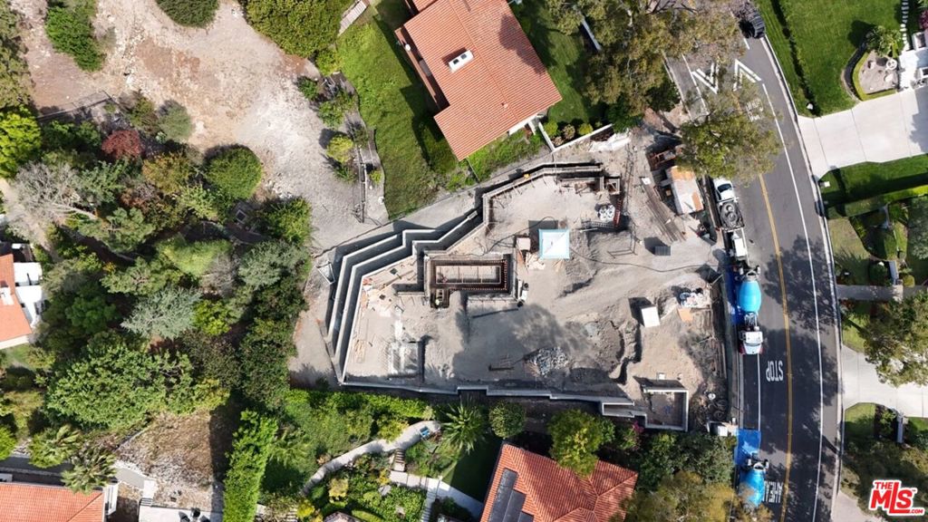 1417 Via Coronel Property Photo 11