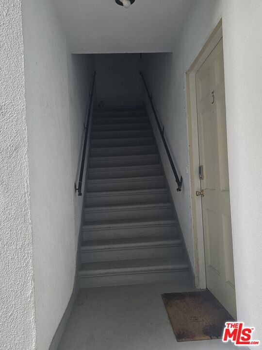 455 S Oakhurst Drive Property Photo 7