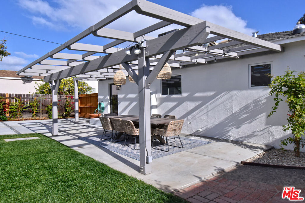 6167 Costello Avenue Property Photo 41