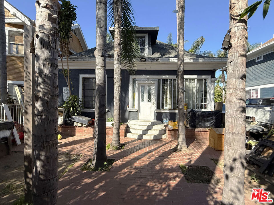 1611 S Bonnie Brae Street Property Photo 1