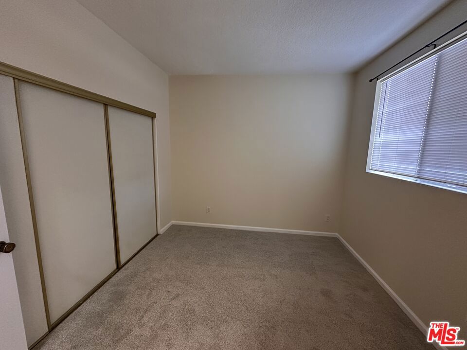 2486 Pleasant Way H Property Photo 8