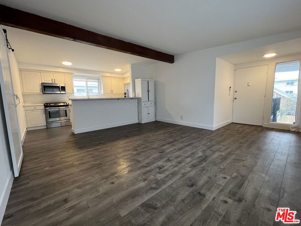35 23rd Avenue Property Photo 7