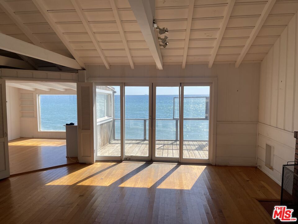 19206 Pacific Coast Highway Property Photo 15