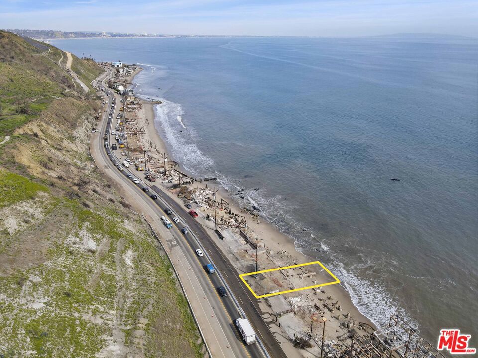 19206 Pacific Coast Highway Property Photo 17