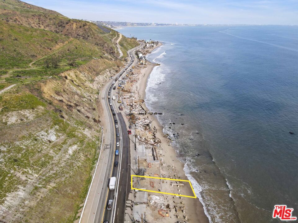 19206 Pacific Coast Highway Property Photo 18