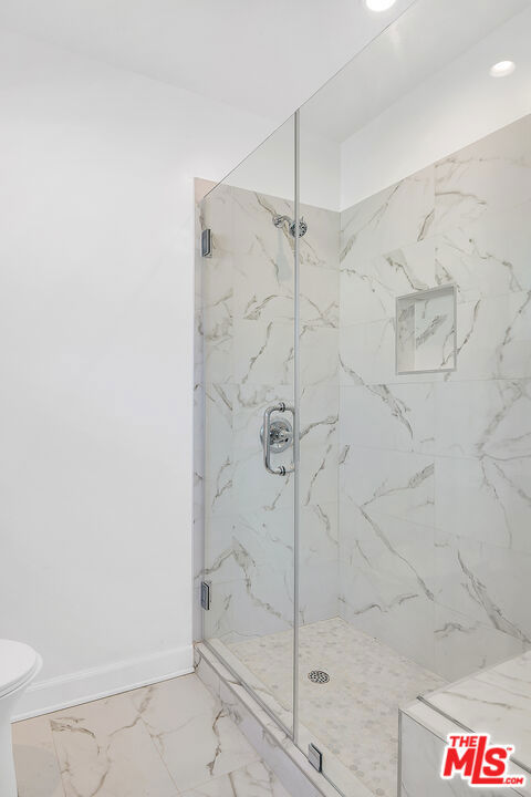 1610 S Beverly Glen Boulevard 7 Property Photo 14