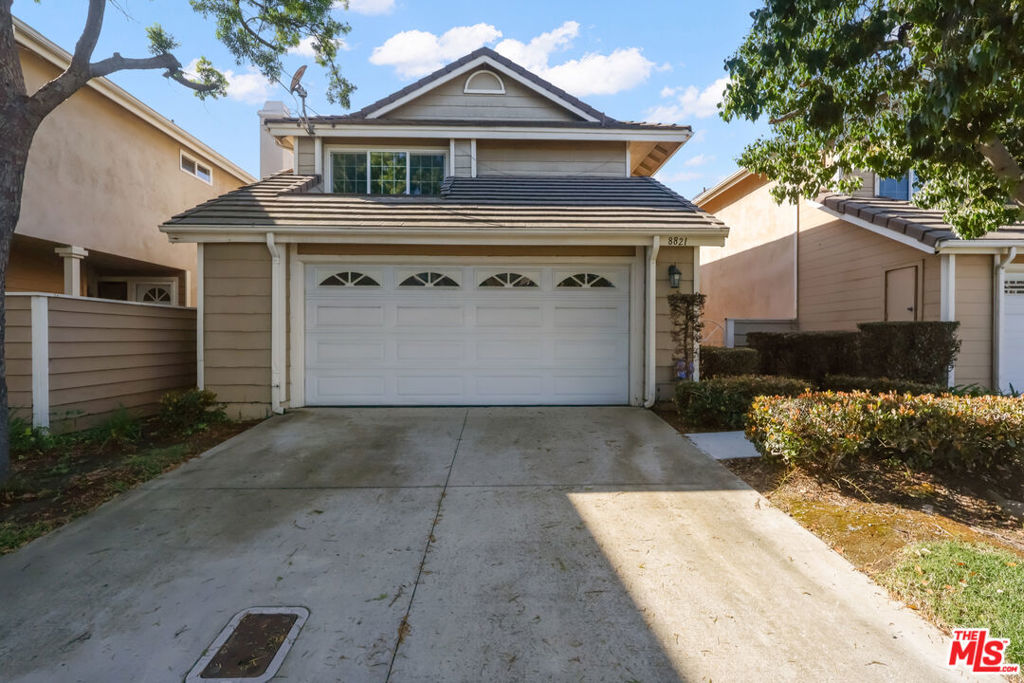 8821 Penridge Place Property Photo 1