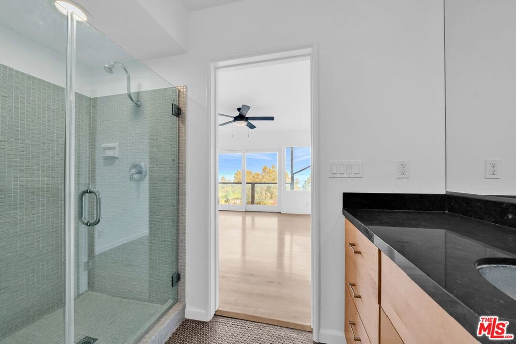 15263 Mulholland Drive Property Photo 38
