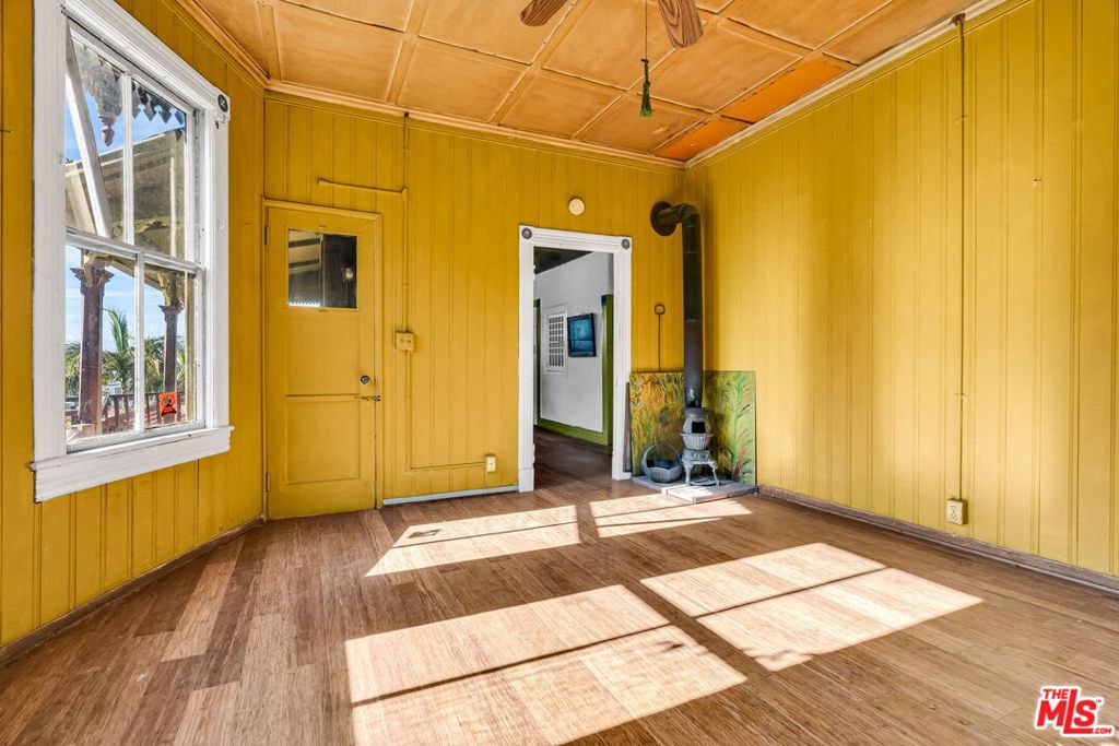281 E Avenue 33 Property Photo 10