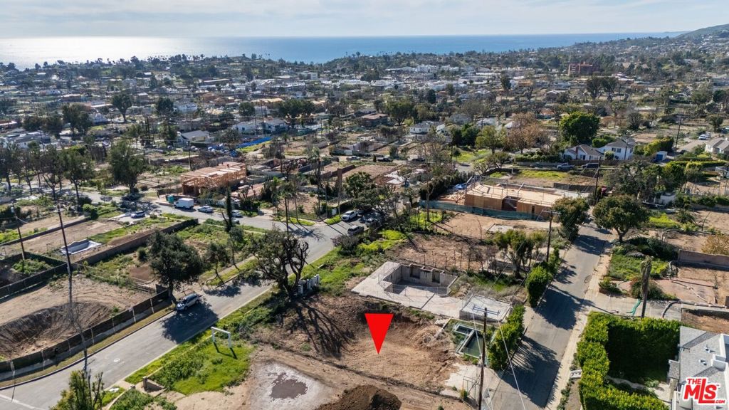 14607 Bestor Boulevard Property Photo 2