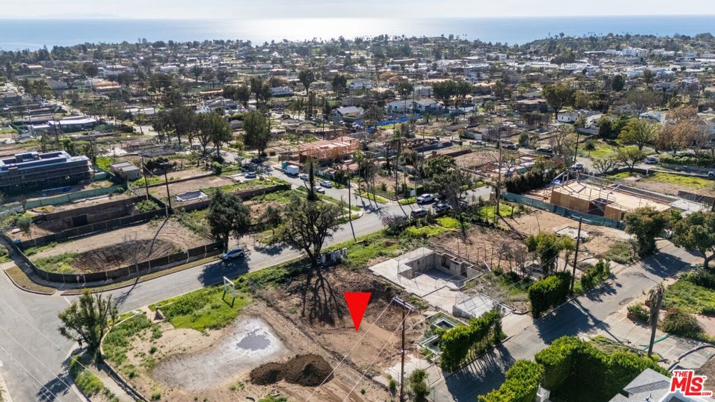 14607 Bestor Boulevard Property Photo 3