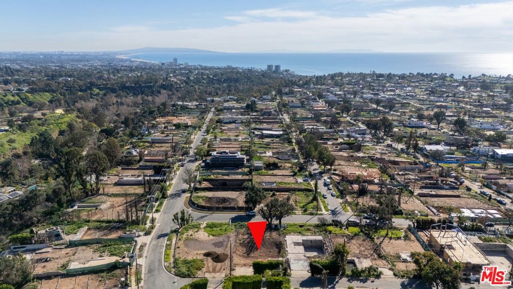 14607 Bestor Boulevard Property Photo 17