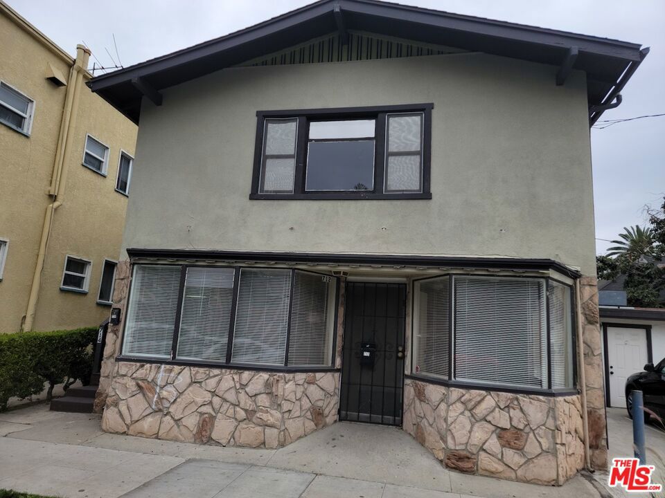 702 Cedar Avenue Property Photo 4