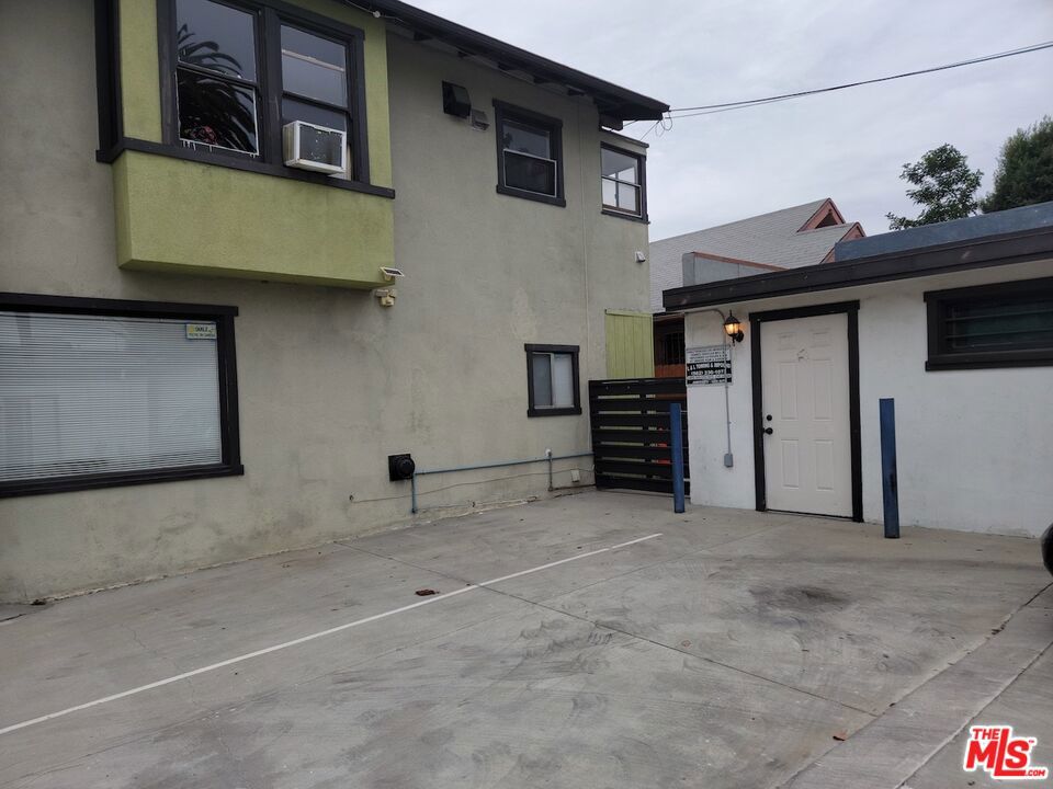 702 Cedar Avenue Property Photo 6