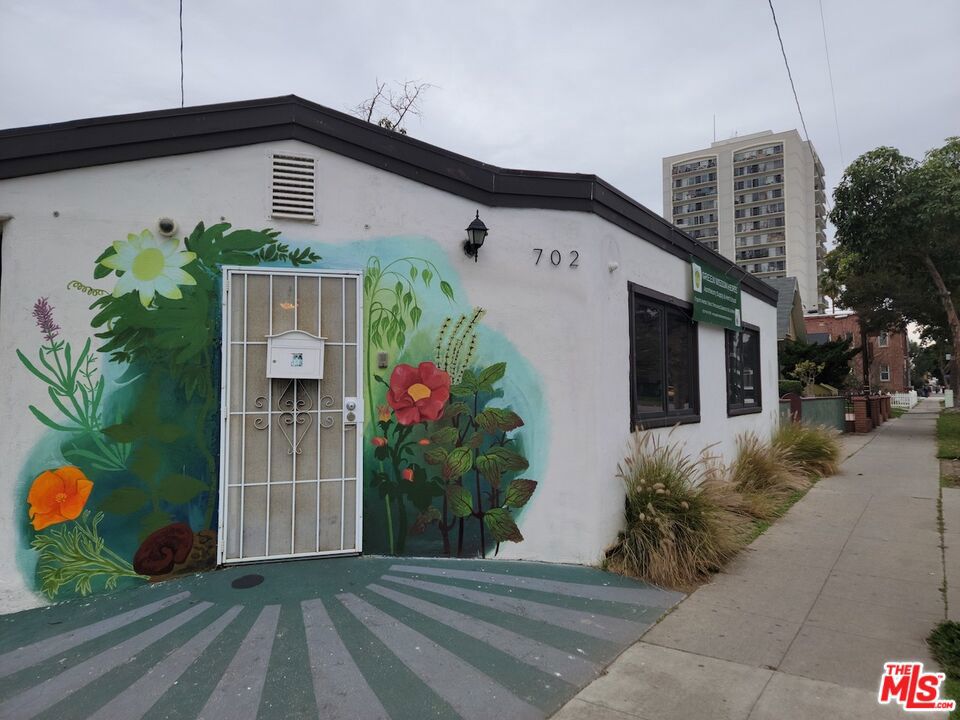 702 Cedar Avenue Property Photo 11