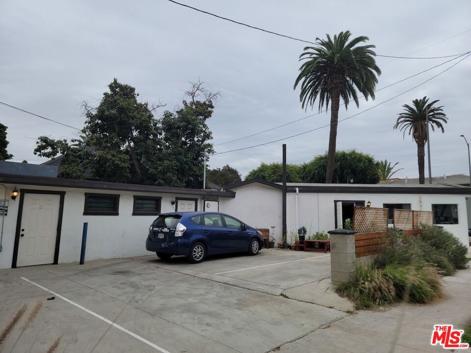 702 Cedar Avenue Property Photo 18