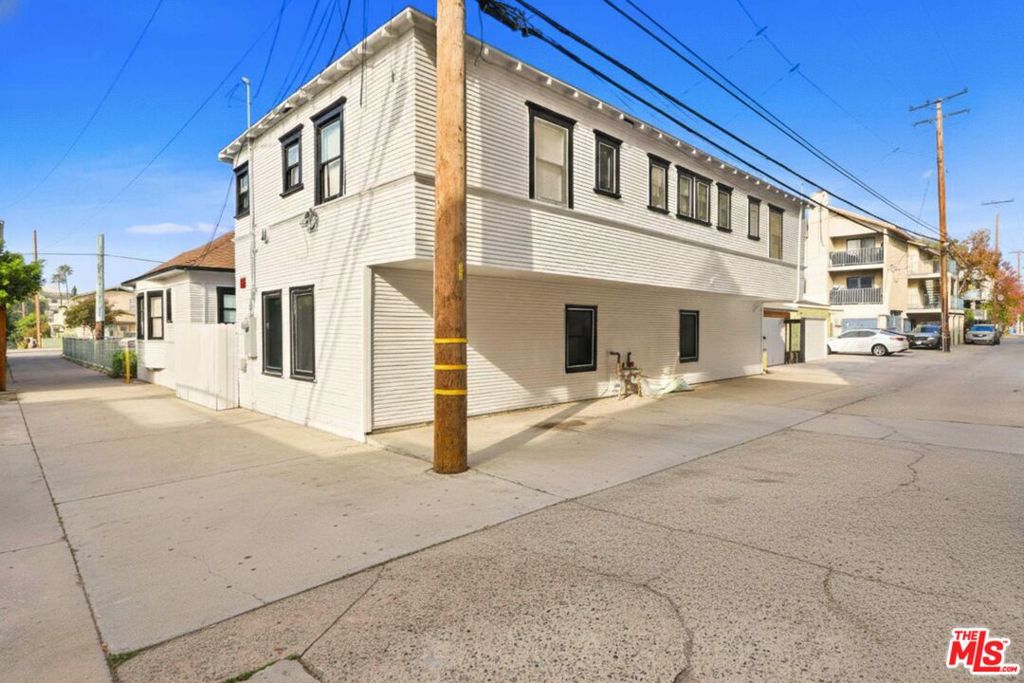 528 Daisy Avenue Property Photo 16