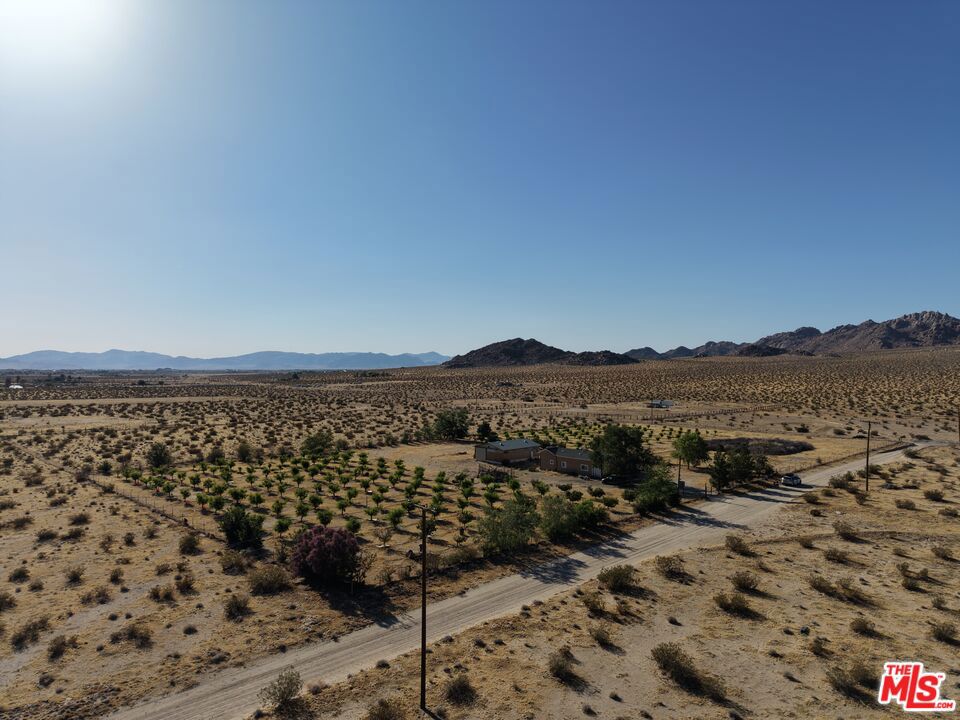 10424 Santa Fe Fire Road Property Photo 8