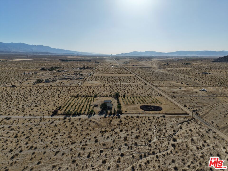 10424 Santa Fe Fire Road Property Photo 13